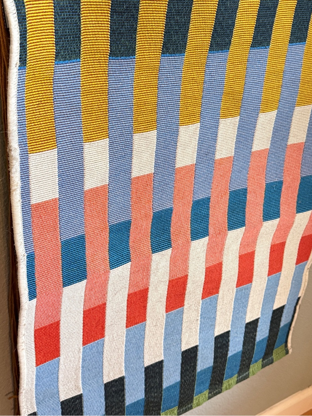 Beautiful Modern Handwoven Style Rug